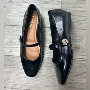 NEW KENSIE Size 8M FELICIA Shiny Black Mary Jane Flats RHINESTONE BUTTON PULL ON
